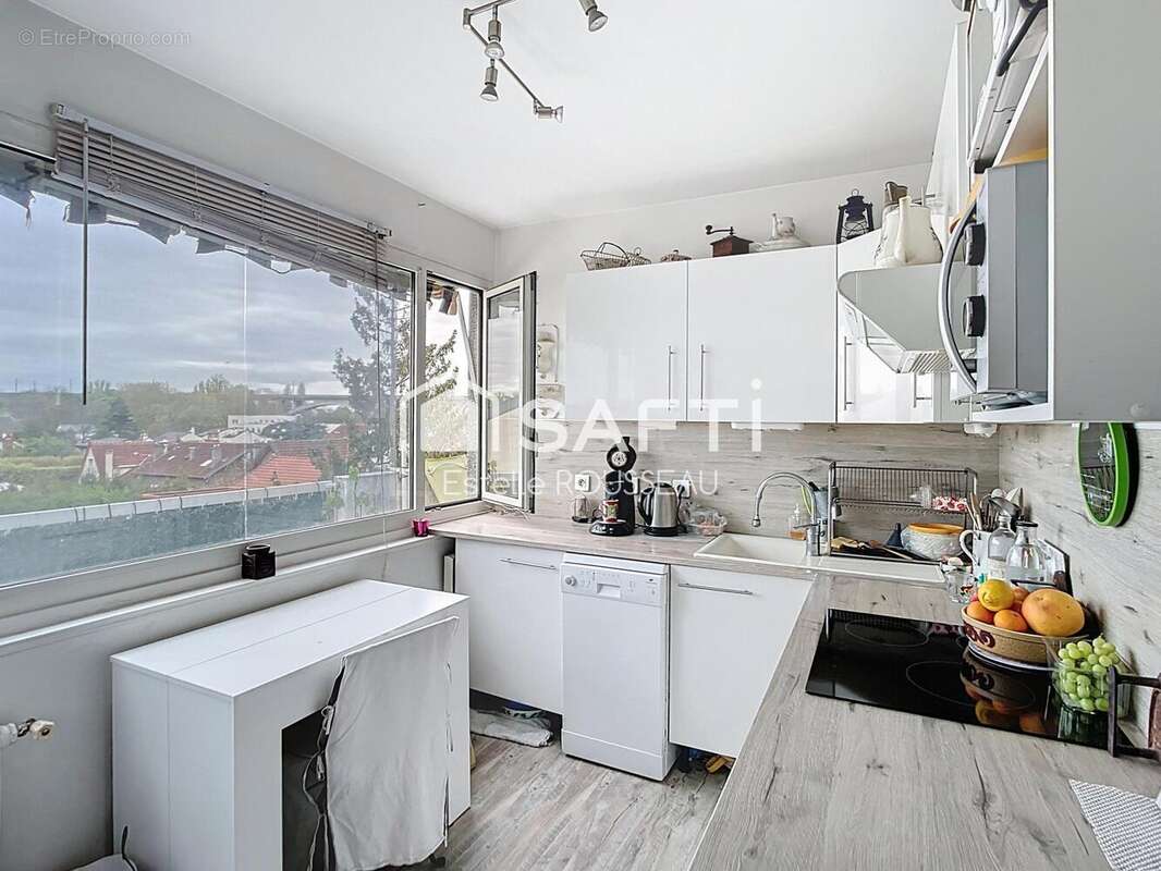 Photo 5 - Appartement à LE PERREUX-SUR-MARNE