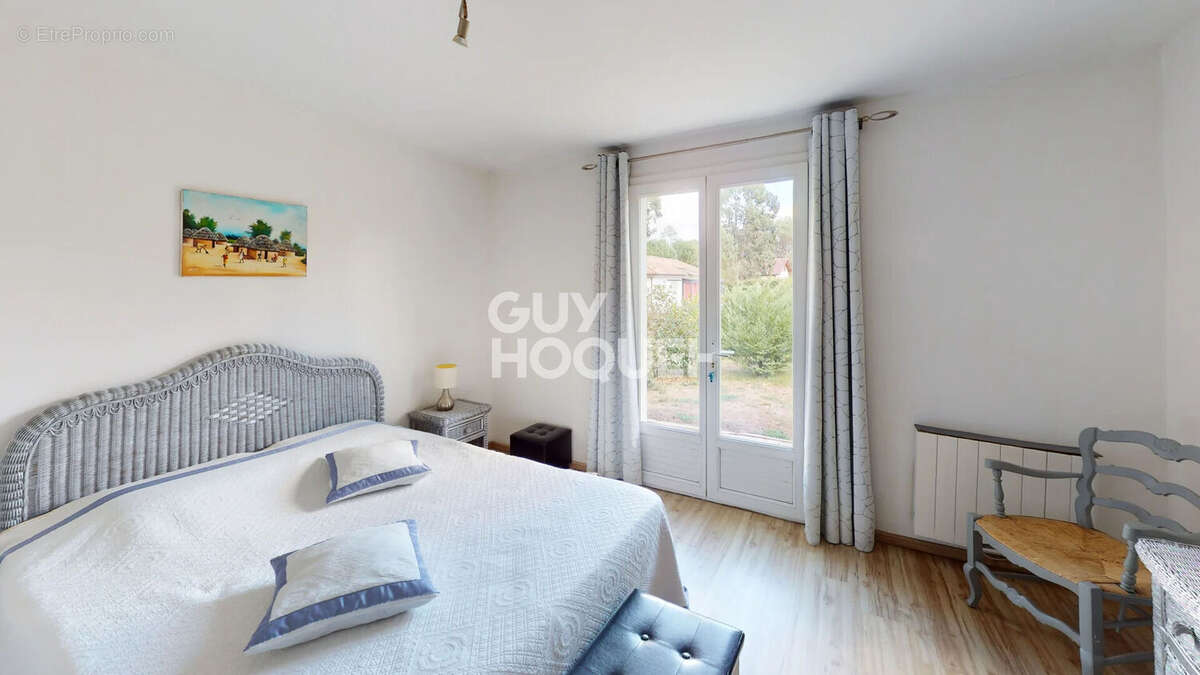 Maison à ONESSE-ET-LAHARIE