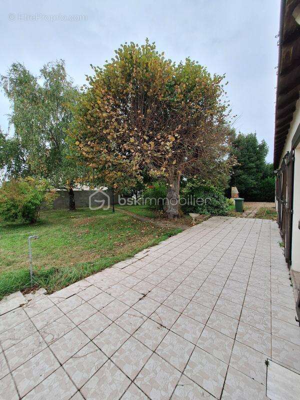 Maison à JOUE-LES-TOURS