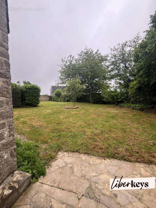 Maison à QUESTEMBERT