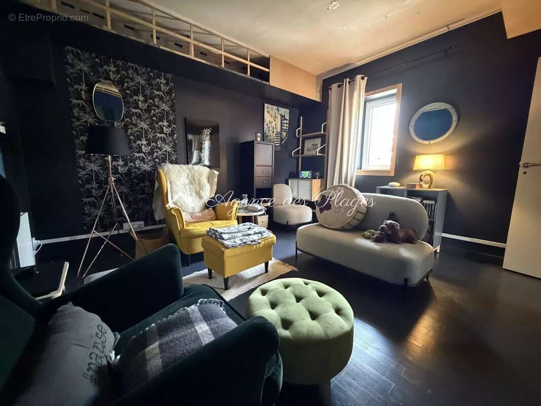 Maison à MESCHERS-SUR-GIRONDE