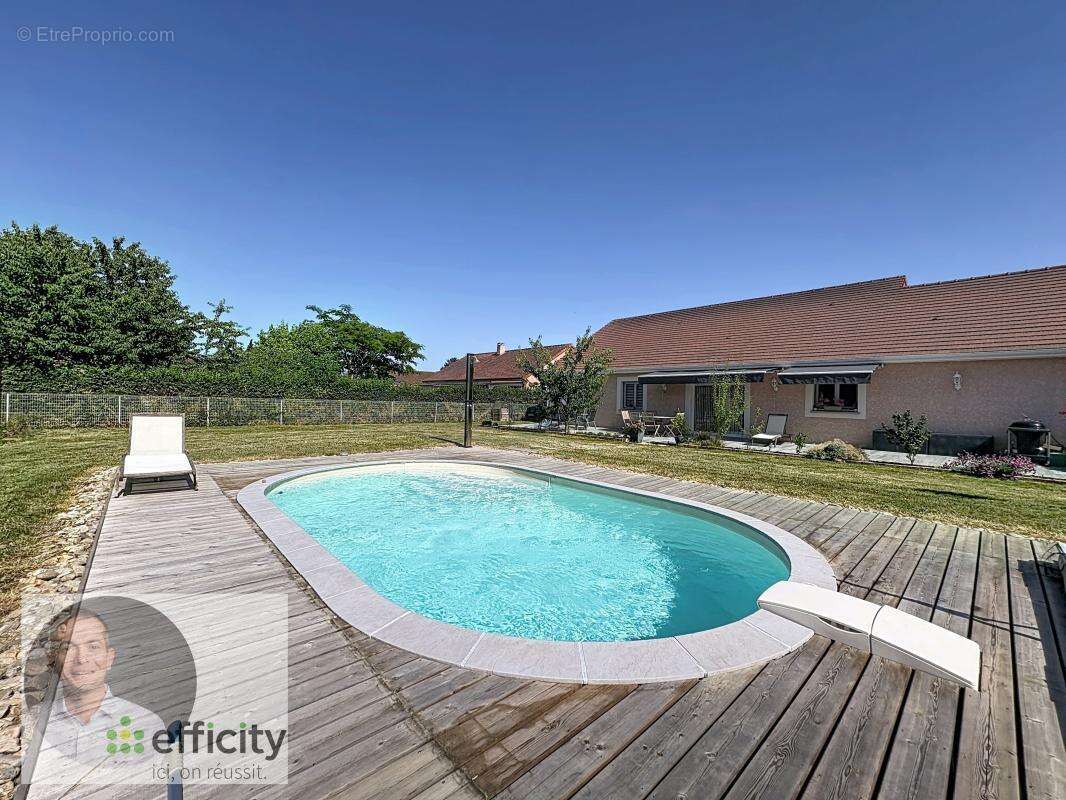 Maison 129 m² à Magnet  - photo 25