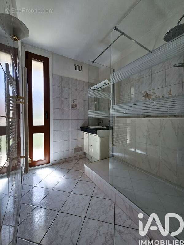 Photo 6 - Appartement à CHILLY-MAZARIN