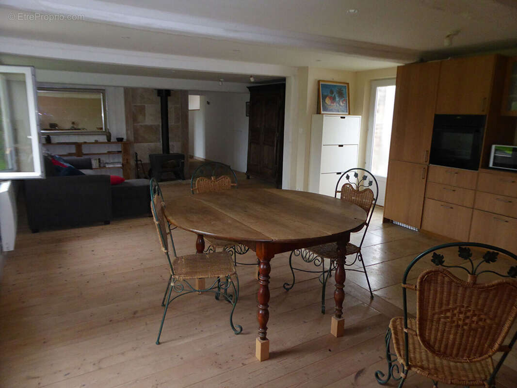 Maison à PONT-L'EVEQUE