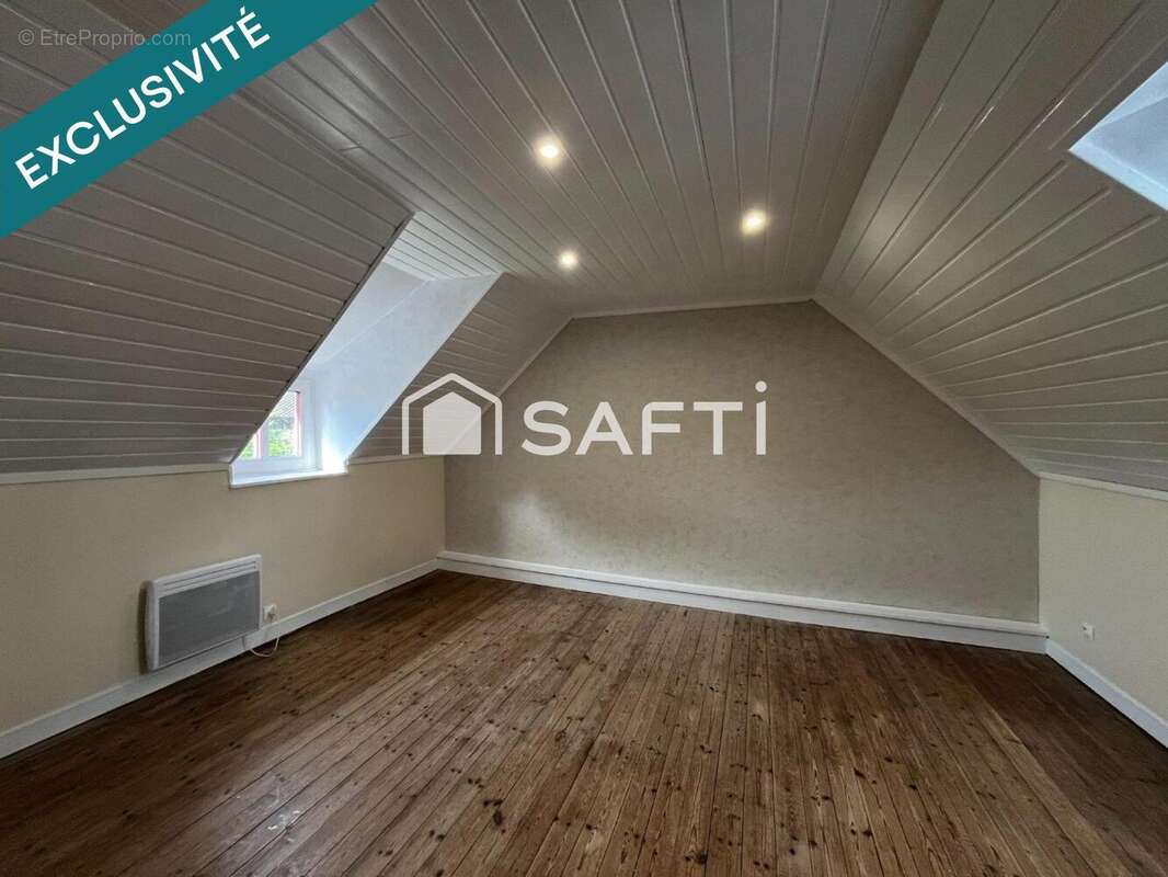 Maison 116 m² à Le Vieux-Marche  - photo 8
