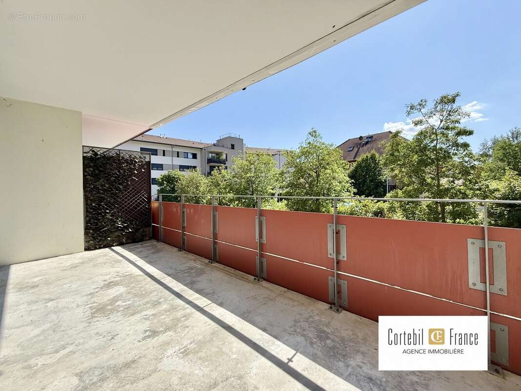 Appartement 70 m² à Cruseilles  - photo 8