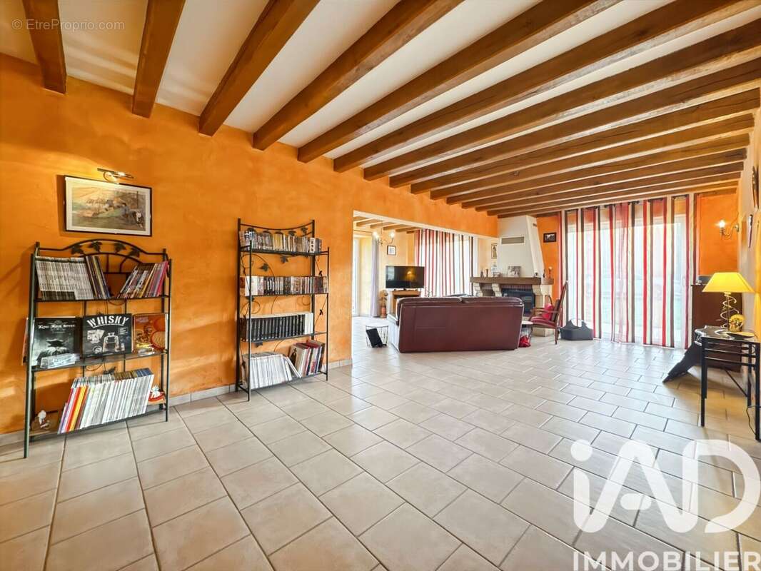 Photo 4 - Maison à L'HUISSERIE
