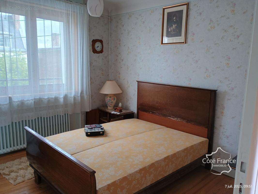 Maison à SAINT-QUENTIN