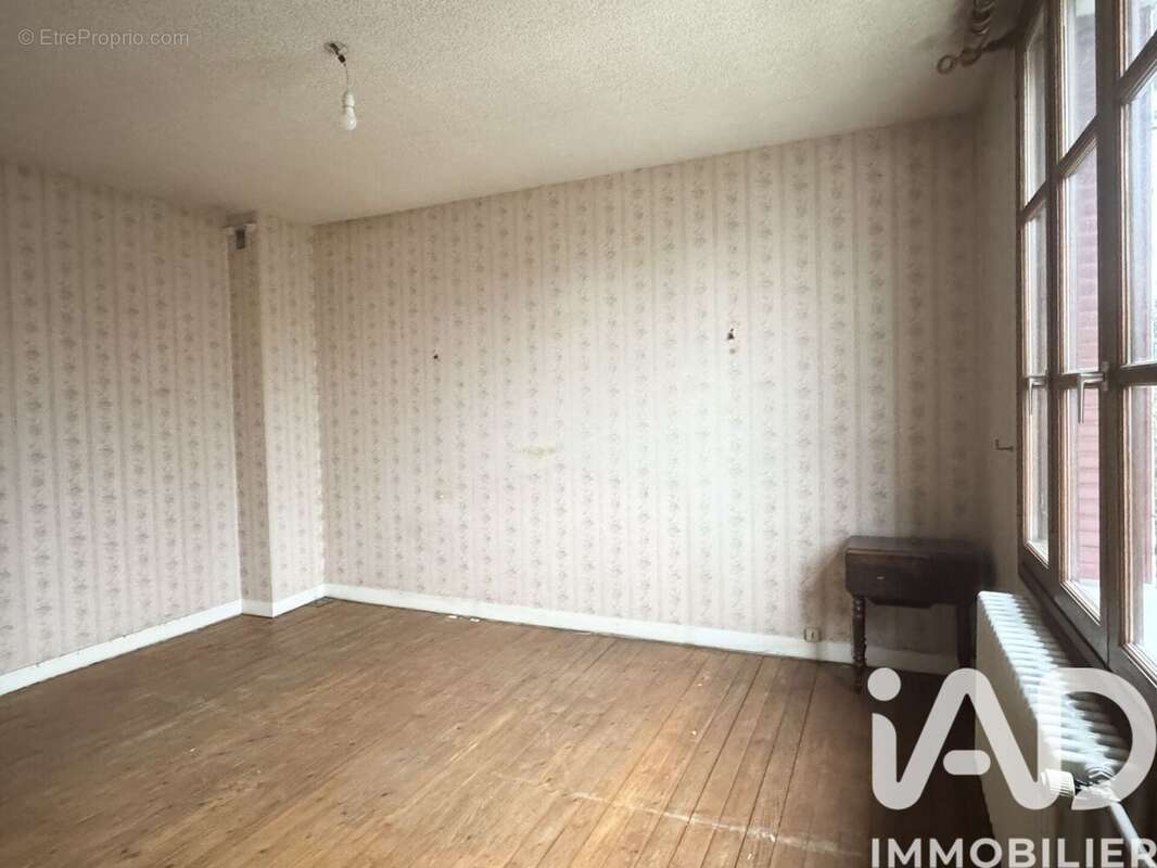 Photo 4 - Maison à COMPIEGNE