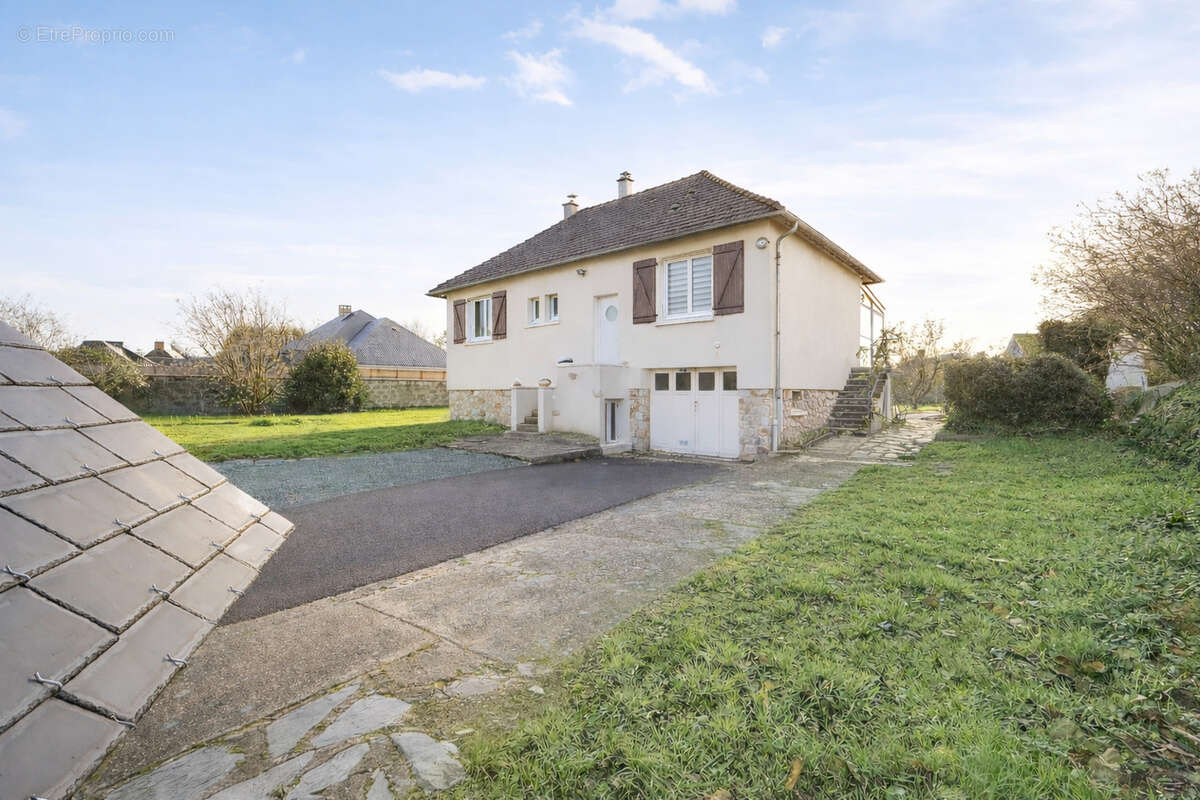 Maison à GOUVILLE-SUR-MER