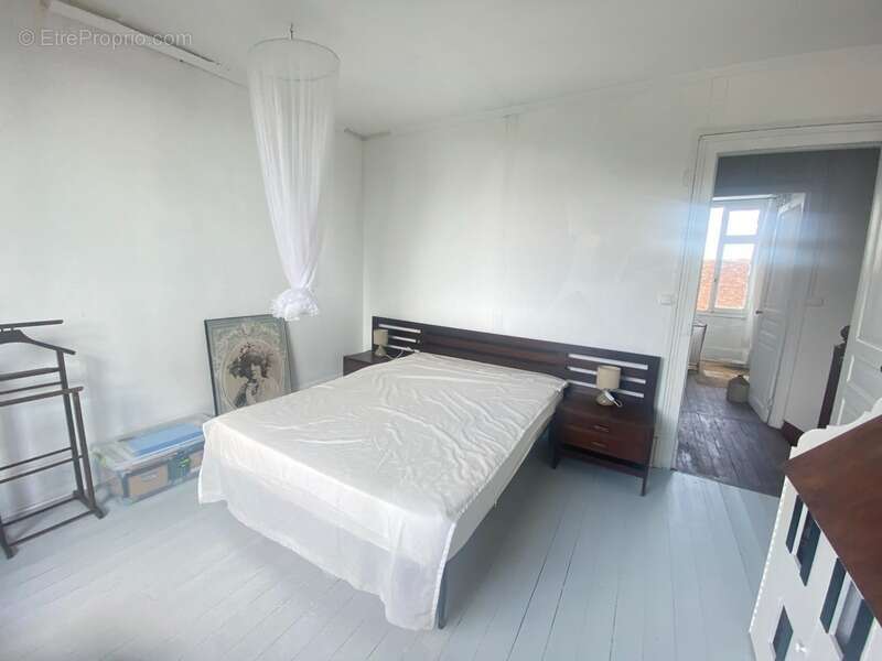 Maison à DUN-LE-PALESTEL