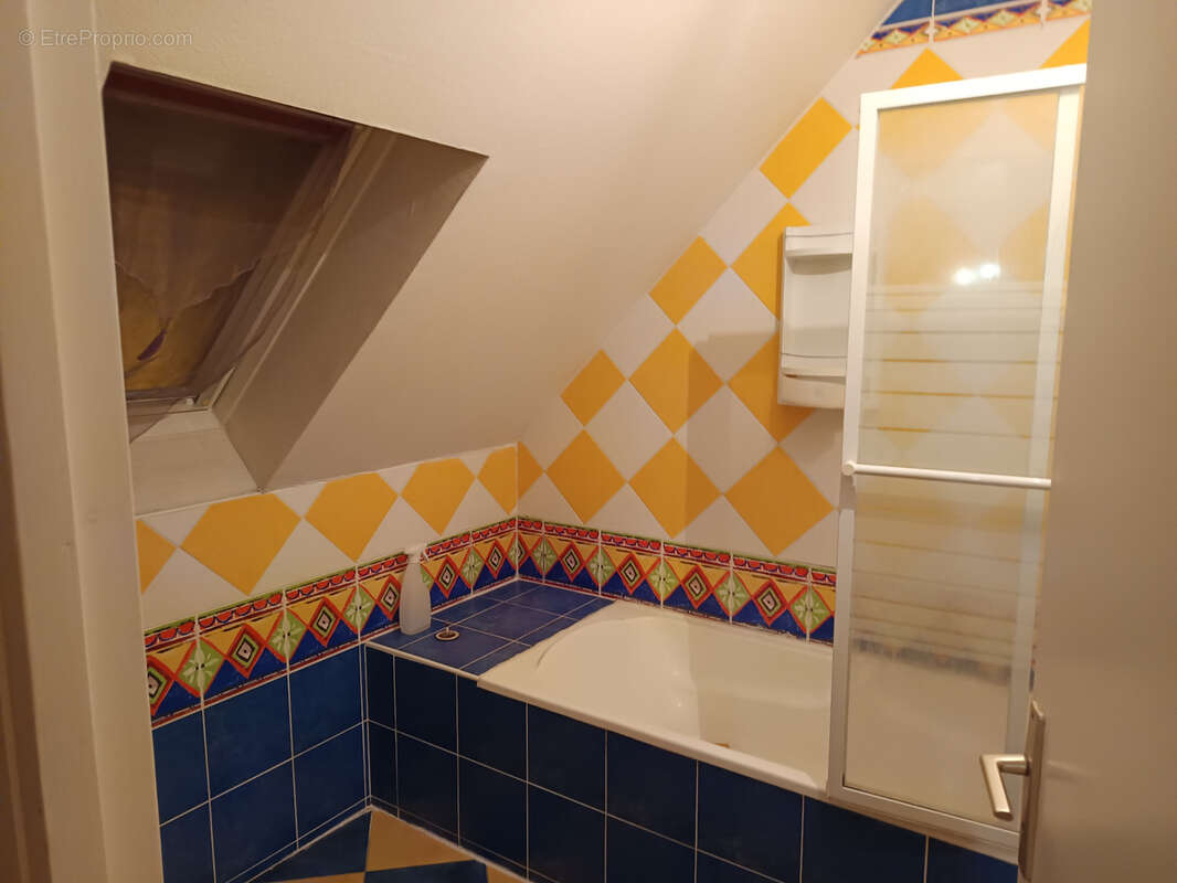 Commerce à LANHOUARNEAU