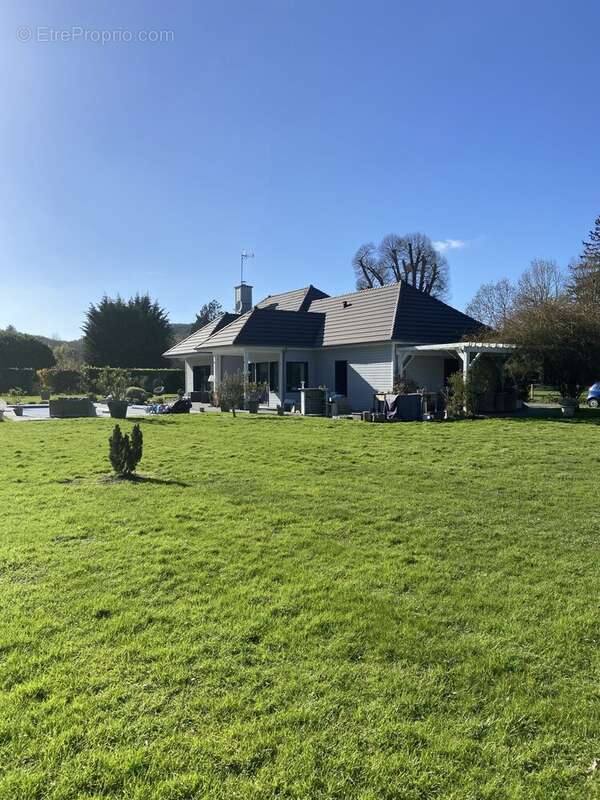 Maison à PACY-SUR-EURE