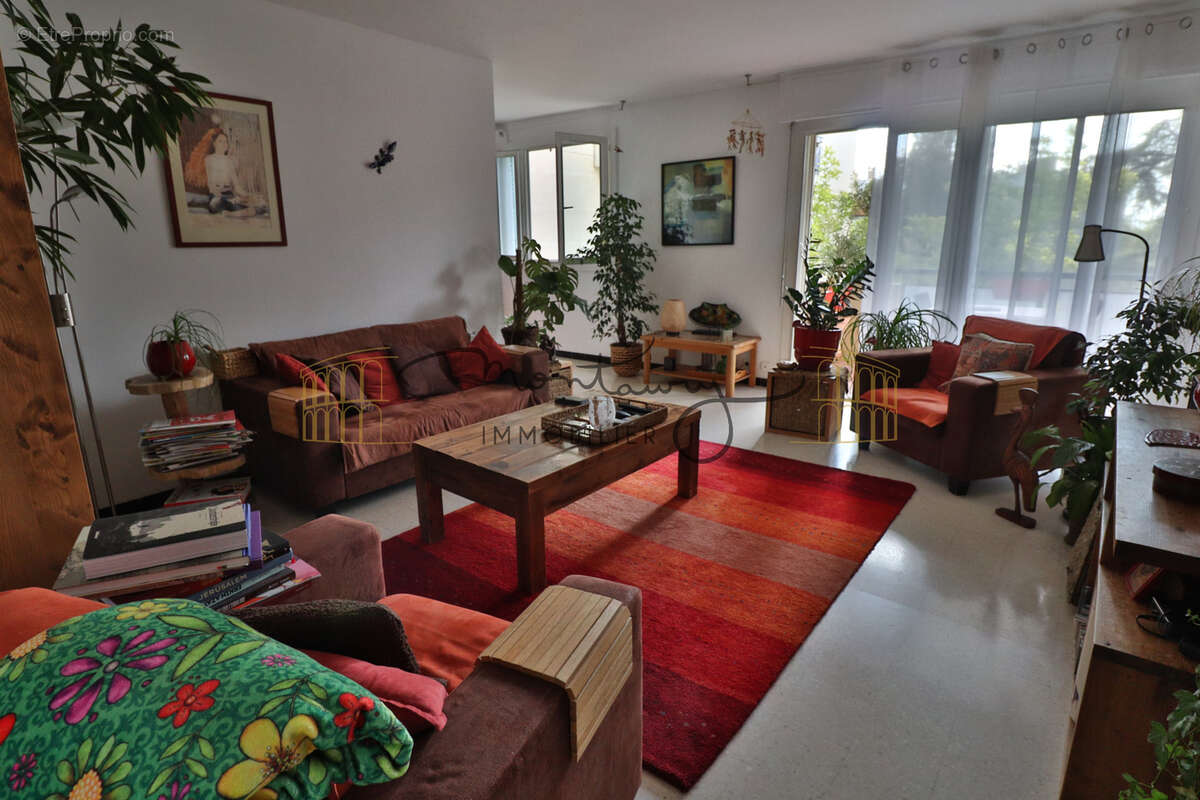 Appartement à NIMES