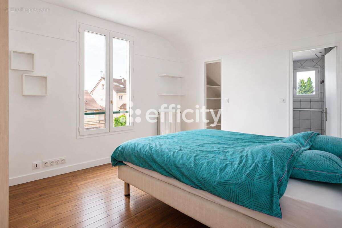 Maison 148 m² à Chelles  - photo 14