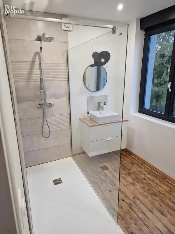 Maison 1930 semi individuelle entièrement rénovée avec gout !! - photo 9