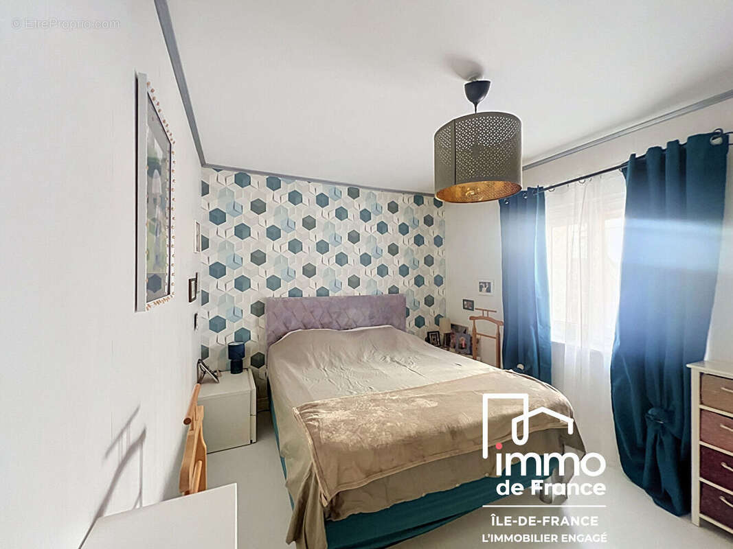 Charmante maison de 6 pièces à vendre à Landelles - 245 000 - photo 10