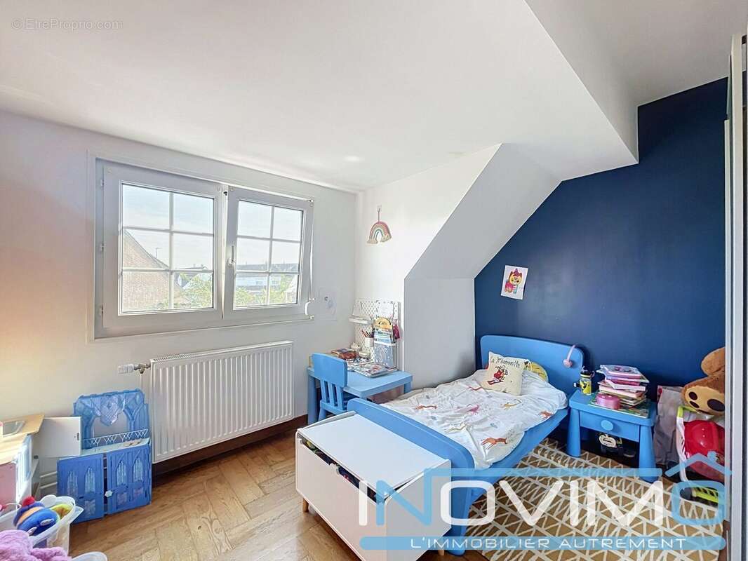 Maison 102 m² à Cappelle-La-Grande  - photo 7