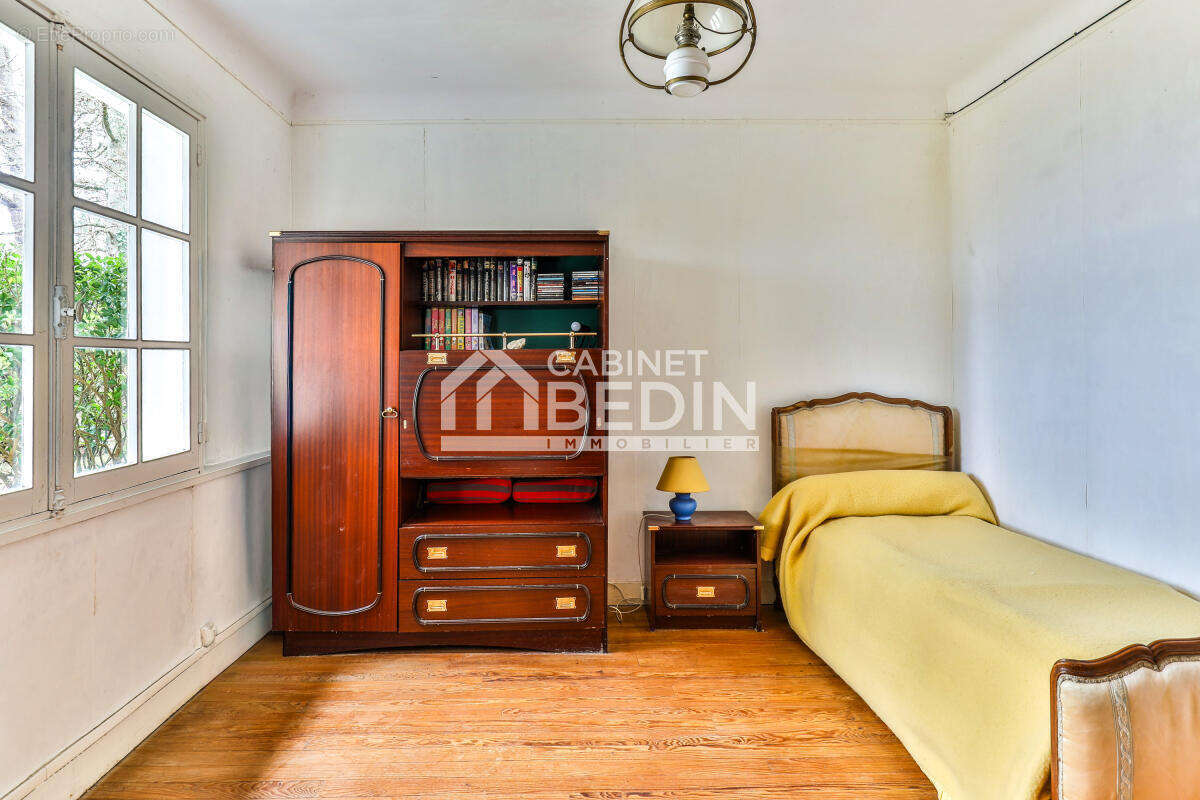 Maison à PARENTIS-EN-BORN