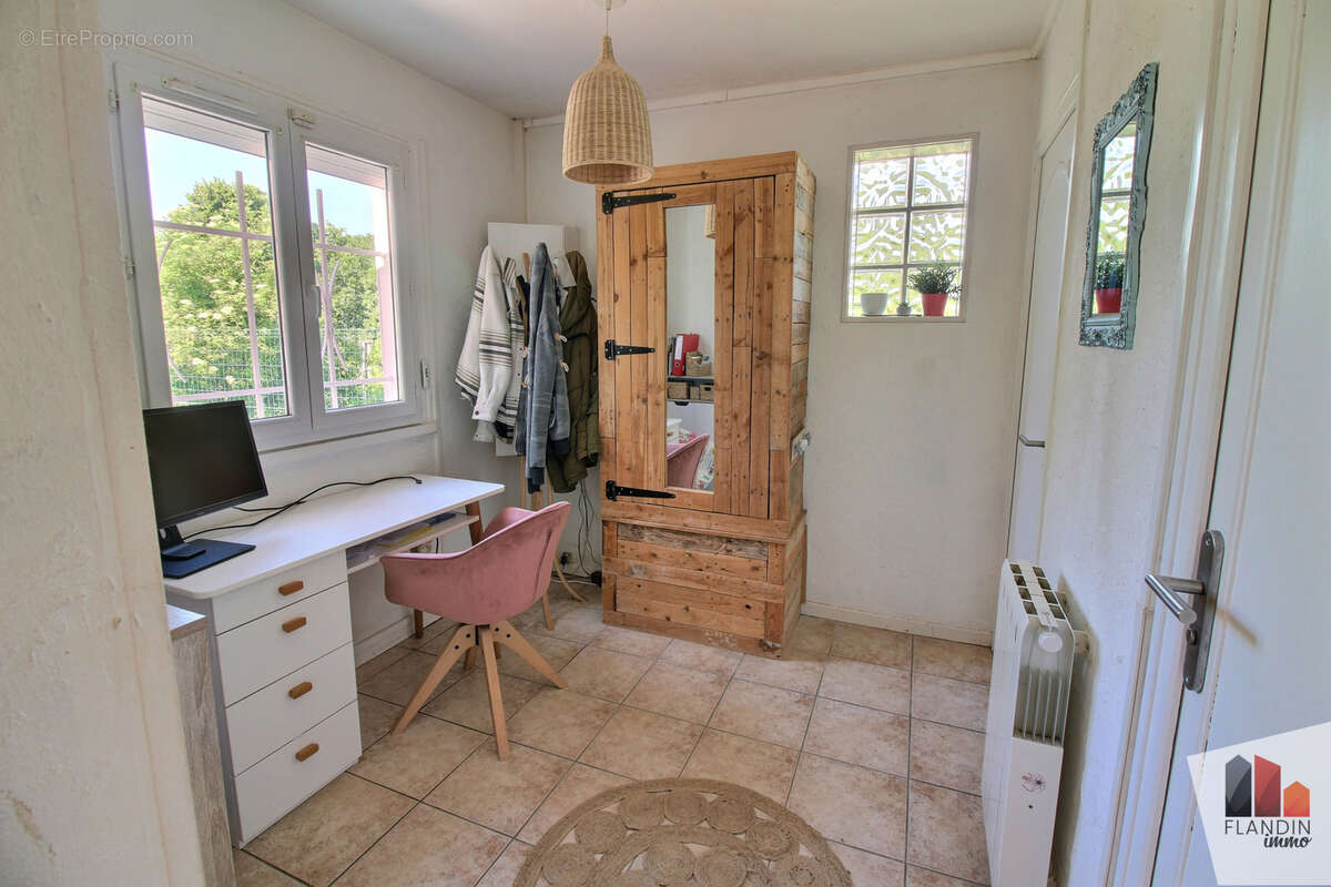 Maison à MILLERY