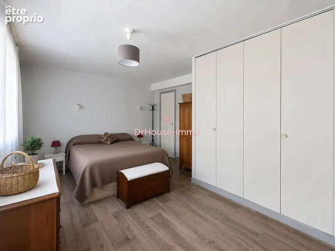 Appartement 80 m² à Bergerac  - photo 6