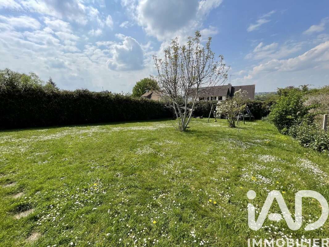 Photo 3 - Maison à VAUX-LE-PENIL