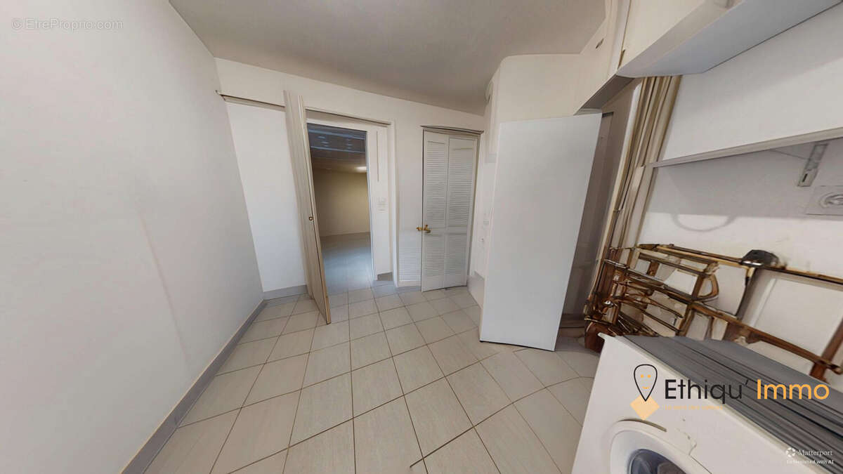 Maison à GIFFAUMONT-CHAMPAUBERT