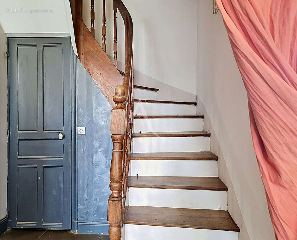 Maison à BRIOLLAY