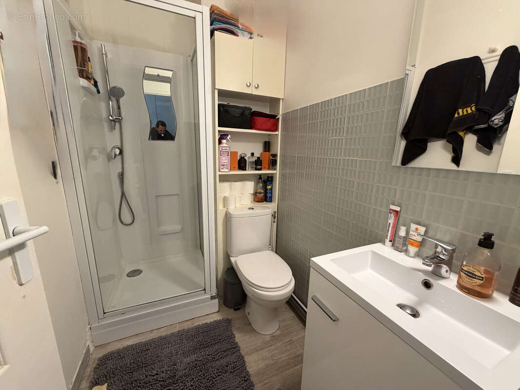 Appartement à MARSEILLE-7E