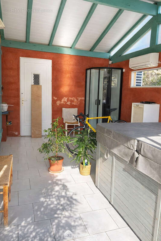 Salle de détente - spa - Maison à LE THORONET
