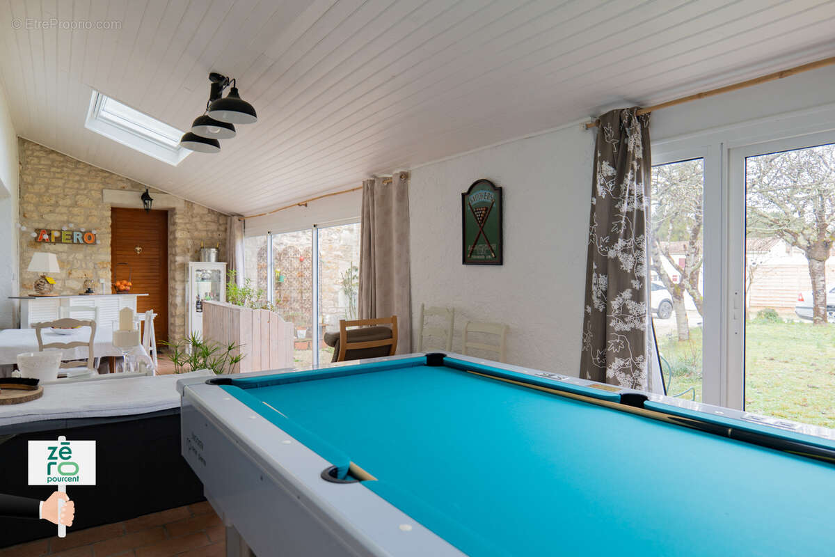 Maison à SAINT-VAIZE