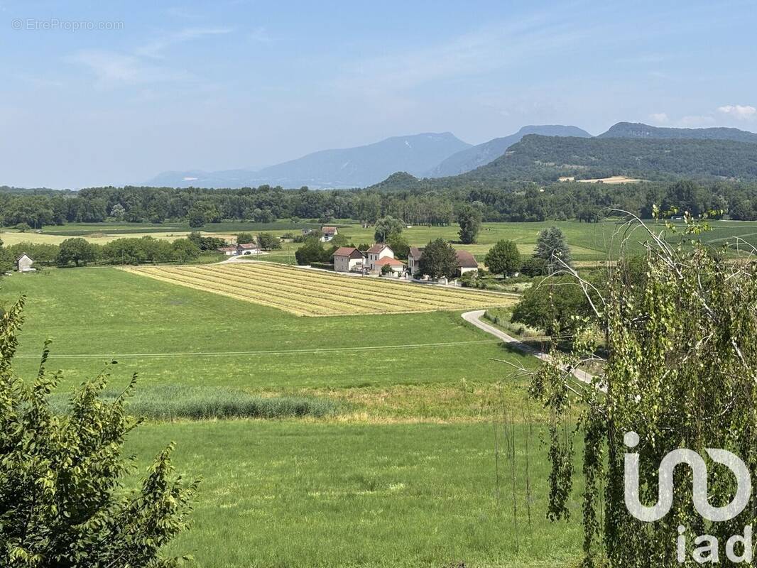 Photo 1 - Appartement à SAINT-GENIX-SUR-GUIERS