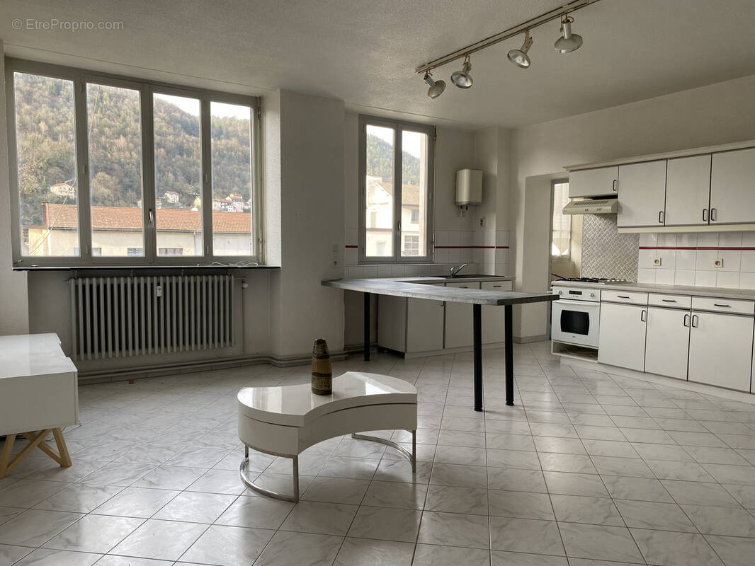 Appartement à SAINT-CLAUDE