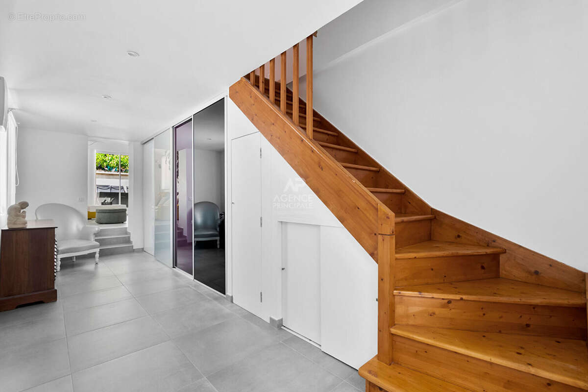 Maison à SAINT-GERMAIN-EN-LAYE