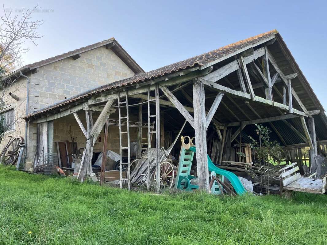 Maison de campagne avec un grand potentiel dans un hameau tranquille - photo 16