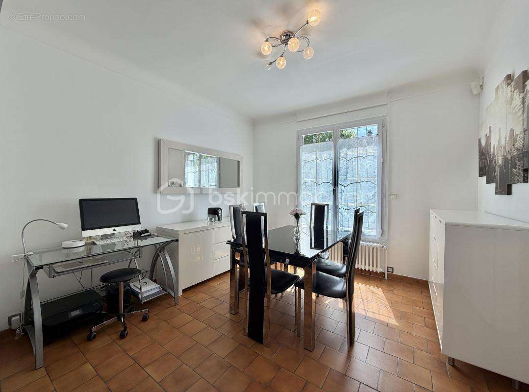 Maison à AULNAY-SOUS-BOIS