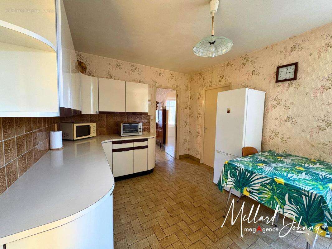 Maison à MONTCEAU-LES-MINES