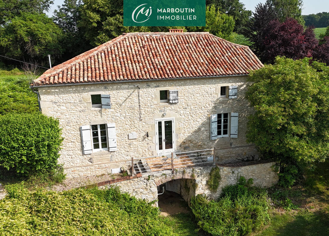 Maison à CASTELJALOUX