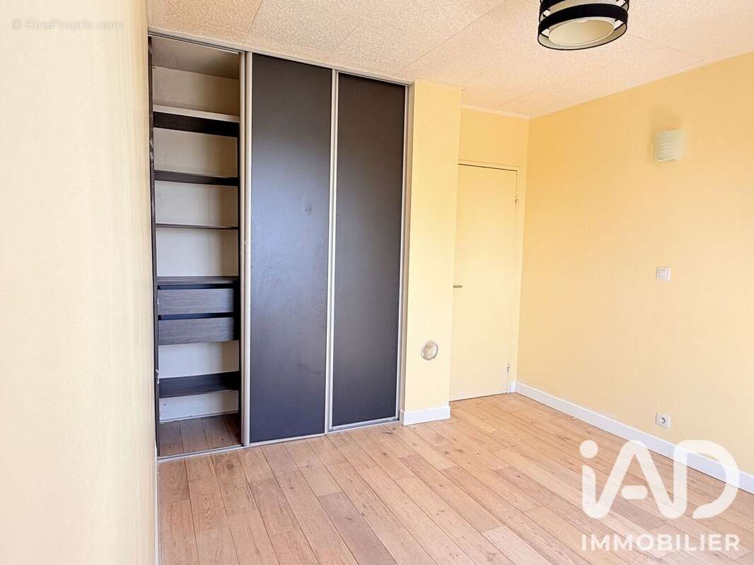 Appartement 62 m² à Creteil  - photo 9
