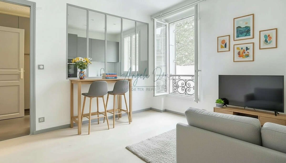 Appartement à PARIS-11E