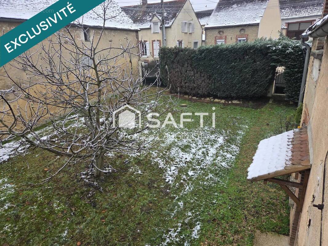 Photo 1 - Maison à LIGNY-LE-CHATEL