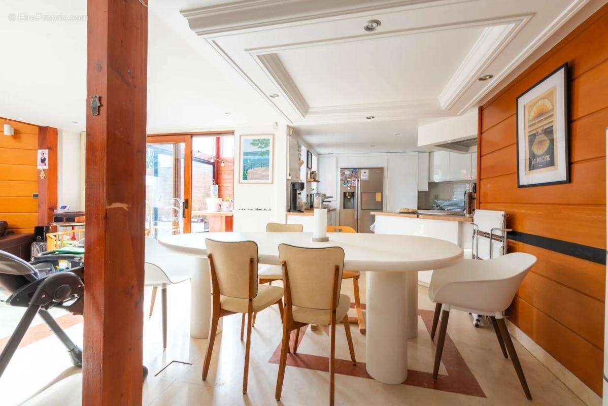 Maison à LIVRY-GARGAN