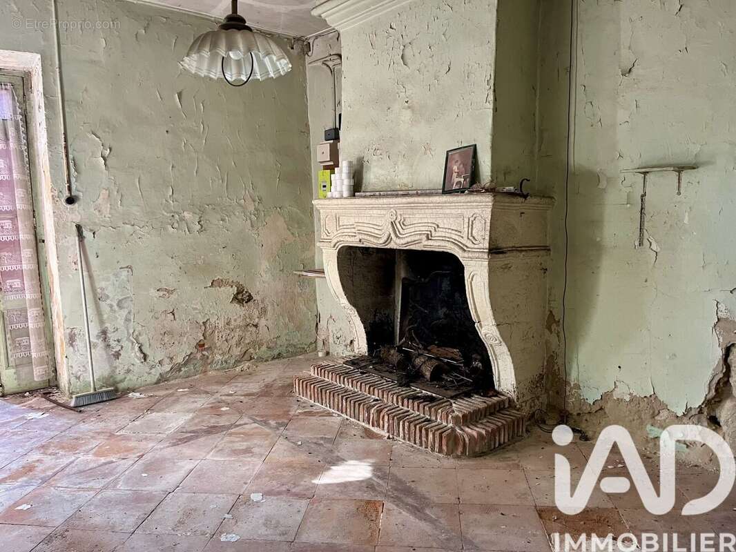 Maison 160 m² à Leogeats  - photo 4
