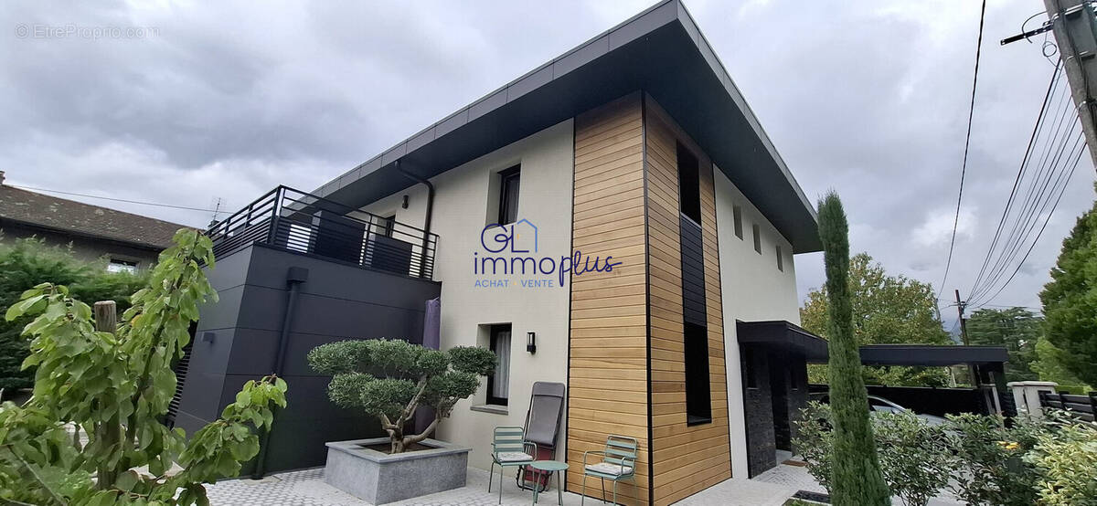 Maison à ALBERTVILLE