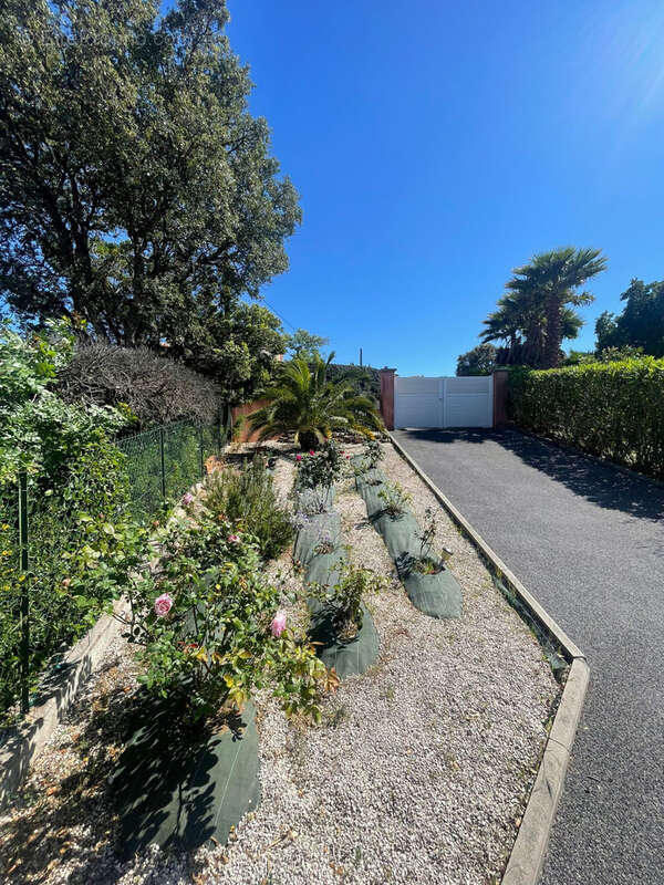 Maison à FREJUS