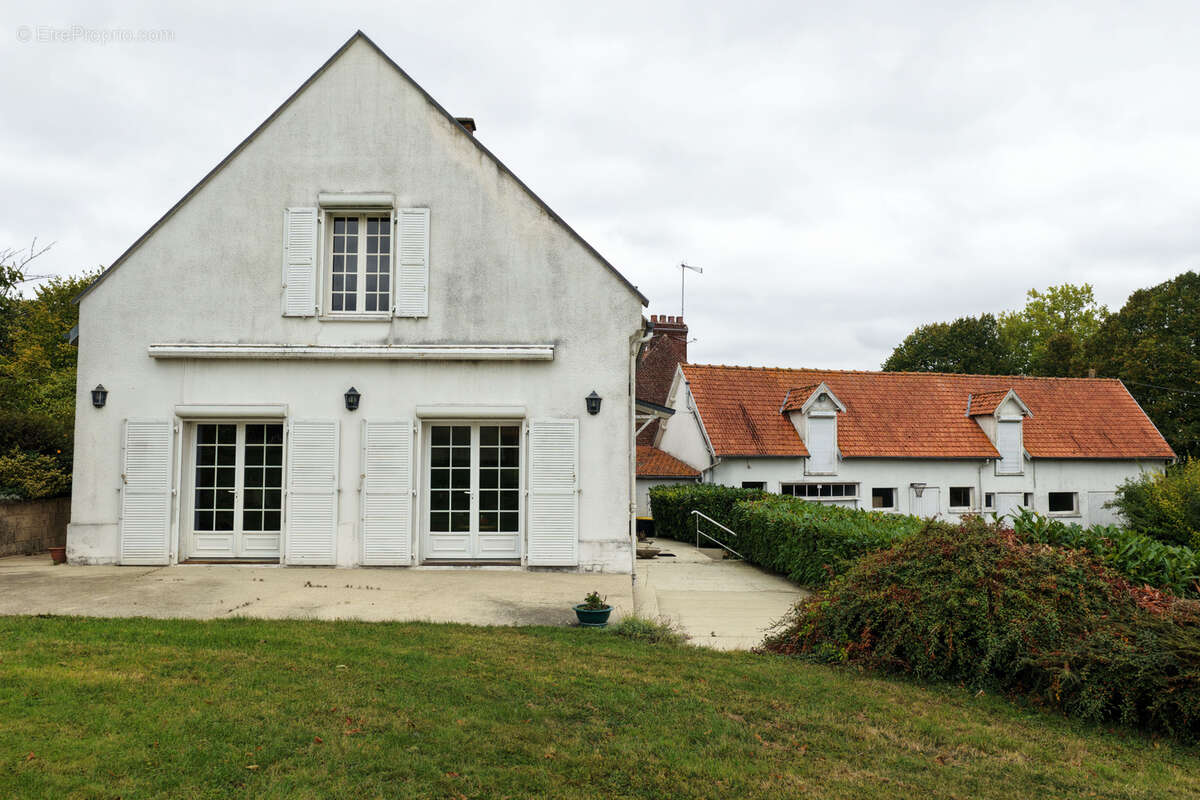Maison à FERRIERES