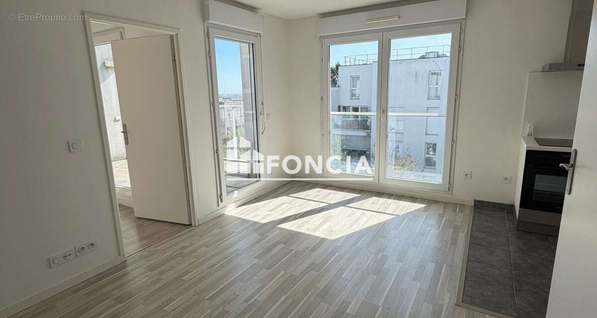 Palaiseau quartier camille claudel- appartement 2 piéces avec balcon et place de parking - photo 3