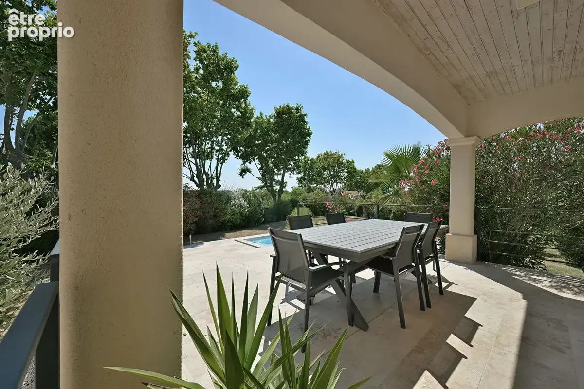 Villa Nages Et Solorgues 5 pièces 113 m2-1628 m2 + garage et piscine - photo 6