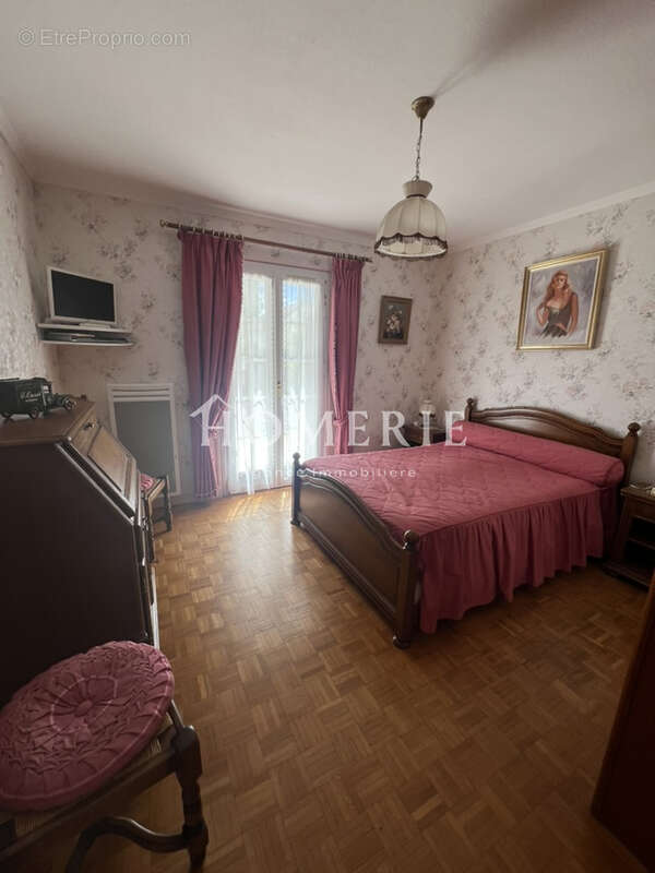 Pavillon en parfait etat d'une superficie de 102,98m2 - photo 10