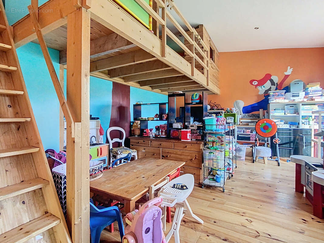 Maison à HOUTTEVILLE